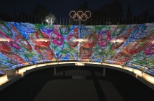 Φωταγώγηση του Καλλιμάρμαρου από το έργο «Yes I can» του Νικόλα Κονταξή