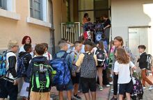 Η Ιταλία απαγορεύει τα ουδέτερα ως προς το φύλο σύμβολα στα σχολεία 