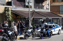 «Με έβαλε η CIA», είπε ο ληστής της τράπεζας στην Πάτρα - Ο 54χρονος είχε στην κατοχή του δυο όπλα