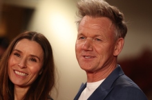 Ο Γκόρντον Ράμσεϊ με τη συζυγό του Τάνα Ράμσεϊ 