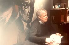 Ο Τζόναθαν Κόου στο βιβλιοπωλείο Κωνσταντινίδης