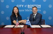 Δήμος Αθηναίων: Υπέγραψε μνημόνιο συνεργασίας με τον Δήμο της Βοστώνης