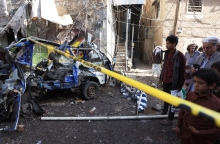 συντριβανι, περαστικοι