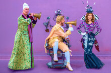 Εθνική Λυρική Σκηνή: «Σιωπή, ο Βασιλιάς ακούει»