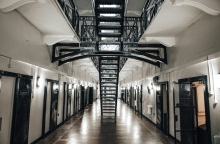 φυλακη, κελια