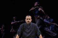 Ο Χρήστος Παπαδόπουλος ανεβάζει το «Μy fierce ignorant step» στη Στέγη Ιδρύματος Ωνάση