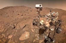 Το ρόβερ Perseverance της NASA στην επιφάνεια του πλανήτη Άρη