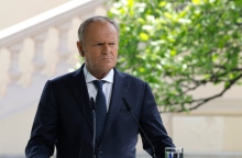 Ο Ντόναλντ Τουσκ