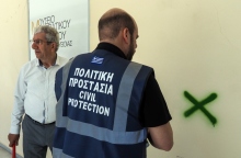 Κλιμάκιο της Πολίτικης Προστασίας διενεργεί αυτοψία σε σπίτια της Εύβοιας