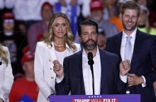 Ο Ντόναλντ Τραμπ Τζούνιορ