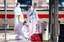 Τουλάχιστον 17 τραυματίες από την επίθεση με μαχαίρι στο Αμβούργο - Συνελήφθη η 39χρονη γυναίκα