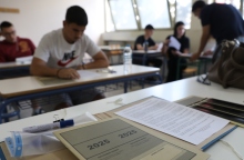 Πανελλήνιες, εξετασεις, μαθητες