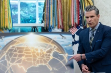 Ο υπουργός Άμυνας των ΗΠΑ, Πιτ Χέγκσεθ