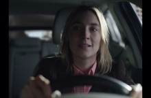 Talking Heads, γυναικα οδηγαει αυτοκινητο