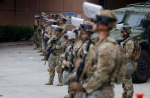 Η Εθνική Φρουρά έφτασε στο Λος Άντζελες εν μέσω χάους