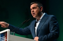 Αλέξης Τσίπρας: Χρειάζεται ένας νέος πατριωτισμός απέναντι στην ολιγαρχία και την κλεπτοκρατία