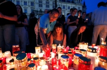 Αυστρία, κερια, περαστικοι, δρομος