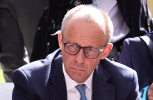 Ο Γερμανός καγκελάριος, Φρίντριχ Μερτς