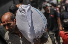 Κατάρρευση της τάξης στη Γάζα: Ένοπλες συμμορίες και φατρίες συγκρούονται για προμήθειες και την εξουσία