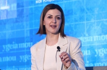 Η αναπληρώτρια υπουργός Υγείας Ειρήνη Αγαπηδάκη 