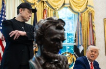 Τραμπ εναντίον Μασκ: Χωρίς επιδοτήσεις, ίσως θα πρέπει να επιστρέψει στη Νότια Αφρική