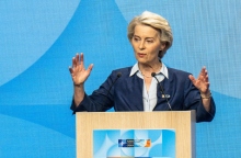 Η πρόεδρος της Ευρωπαϊκής Επιτροπής Ούρσουλα φον ντερ Λάιεν 