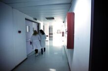 Συνελήφθησαν δυο ψυχίατροι στο Δαφνί - Αντίδρασης της Ελληνικής Ψυχιατρικής Εταιρείας