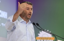 Ανδρουλάκης: H κυβέρνηση της ΝΔ είναι «ένα σκάνδαλο διαρκείας»