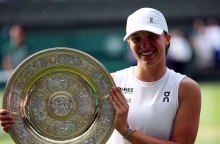 Η Ιγκα Σβιάτεκ στον τελικό του Wimbledon