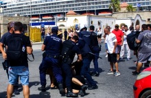 Παραπληροφόρηση ότι το βίντεο που απεικονίζει σύλληψη στη Ρόδο τραβήχτηκε στη Δυτική Όχθη το 2020