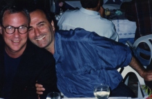 Ο Ρόμπερτ Γουίλσον με τον Θεόδωρο Τερζόπουλος