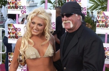 Ο Χαλκ Χόγκαν με την κόρη του, Μπρουκ 