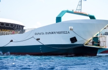 Το φέρι μποτ «Παναγία Παραβουνιώτισσα» 