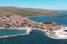 Λέσβος: 8 λόγοι για να την επισκεφτείς αυτό το καλοκαίρι