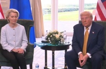 Η Ούρσουλα φον ντερ Λάιεν με τον Ντόναλντ Τραμπ στον Λευκό Οίκο