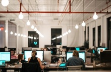 Εργασία, γραφεια, εργαζομενοι