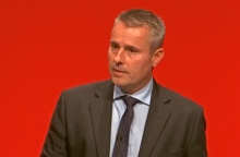 Ο πρώην υπουργός της Δανίας, Χένρικ Σας Λάρσεν