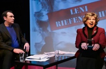 Η Λένι Ρίφενσταλ κοιμάται τα βράδια; στον Μικρό Κεραμεικό