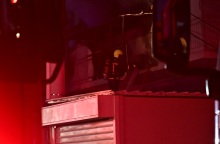 Φωτιά στο Περιστέρι: Ένα άτομο μεταφέρθηκε με αναπνευστικά προβλήματα στο «Σισμανόγλειο»