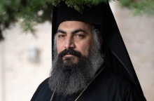 Ο Αρχιμανδρίτης και Εφημέριος της Ενορίας Στερνών Μελχισεδέκ Αμπελικάκης