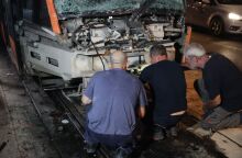 ΣΥΓΚΡΟΥΣΗ ΑΣΤΙΚΟΥ ΛΕΩΦΟΡΕΙΟΥ ΟΑΣΑ ΜΕ ΤΡΑΜ ΣΤΟΝ ΠΕΙΡΑΙΑ (ΓΙΑΝΝΗΣ ΠΑΝΑΓΟΠΟΥΛΟΣ/EUROKINISSI)