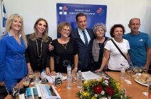 «Ειρηνική επίσκεψη» μετά τον θόρυβο: Ο Άδωνις Γεωργιάδης στο Νοσοκομείο Δράμας