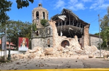 Φιλιππίνες, σεισμός, εκκλησια