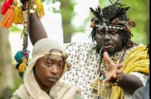 Σκωτία: Μετανάστες που αυτοαποκαλούνταν «Αφρικανική φυλή» εκδιώχθηκαν από δασική περιοχή