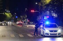 Χαρακτηριστική είναι η φράση-μήνυμα με την οποία συνοδεύεται η ανάληψη ευθύνης: «Σας πιάσαμε με τη γίδα στην πλάτη».