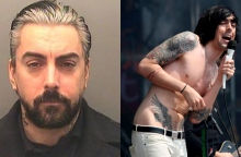 Νεκρός ο παιδόφιλος τραγουδιστής των Lostprophets, Ίαν Γουάτκινς – Τον μαχαίρωσαν στη φυλακή