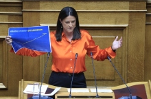 Η υπουργός Εργασίας και Κοινωνικής Ασφάλισης, Νίκη Κεραμέως