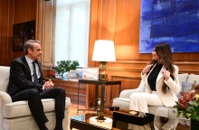 Η Ελλάδα αποτελεί ζωτικό εταίρο των ΗΠΑ - Η ανάρτηση της Κίμπερλι Γκίλφοϊλ μετά τη συζήτηση στο Μαξίμου