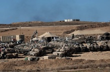 Ισραηλινά άρματα μάχης στη Γάζα