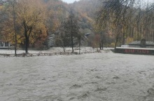 Η κακοκαιρία έπληξε την Δυτική Μακεδονία: Υπερχείλισε ο Αλιάκμονας - Προβλήματα και καταστροφές